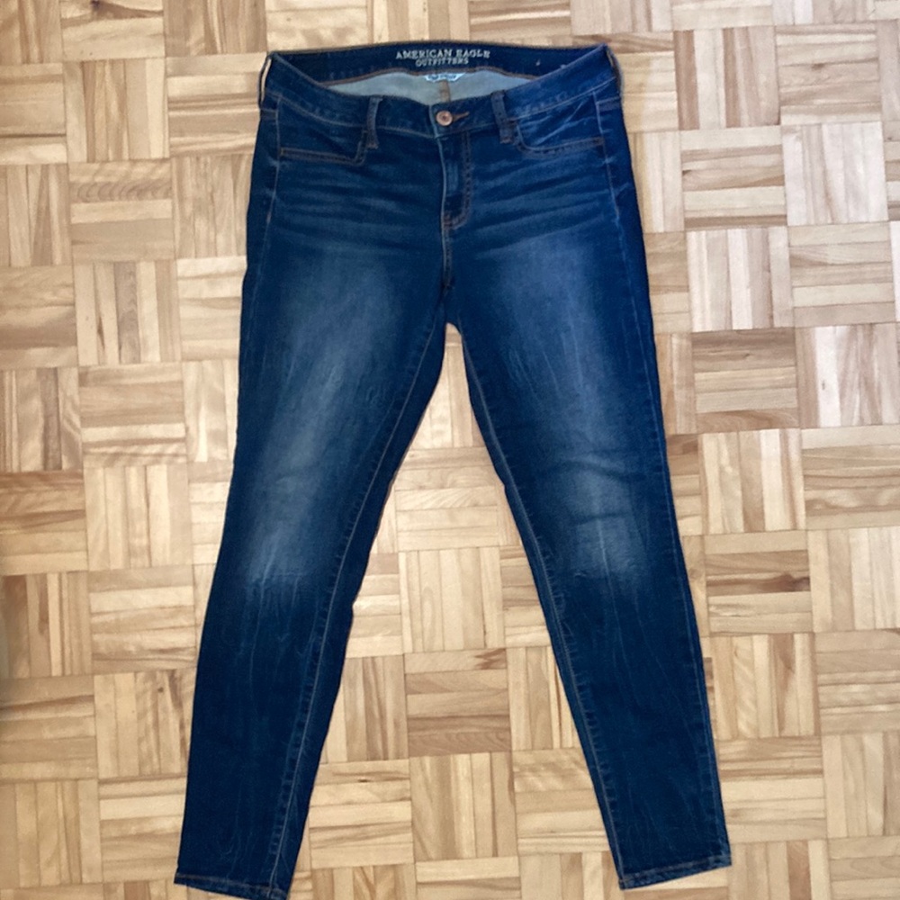 American Eagle jeans low rise faded stretch skinny